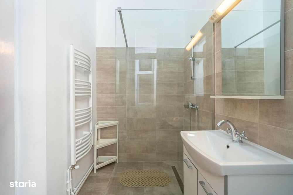 Închiriere apartament ultracentral cu parcare privată | 97 mp — fotografia 3