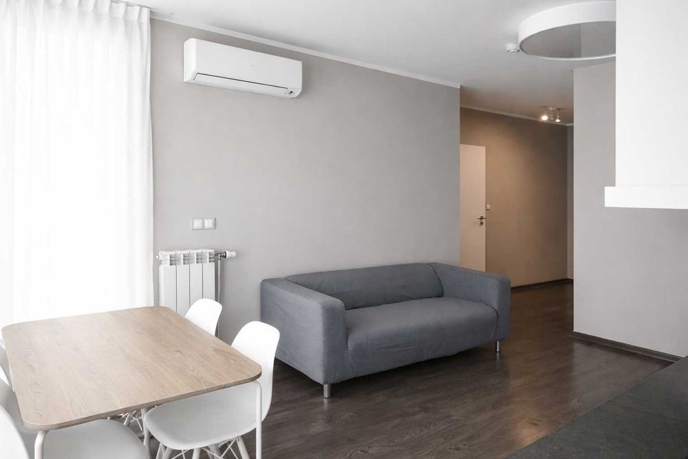 Дава се под наем Тристаен апартамент в София, Студентски град - 90 кв.м за 867.51 € - Снимка #1