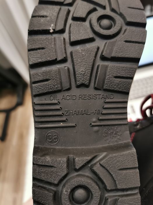 Спец обувь, размер 38