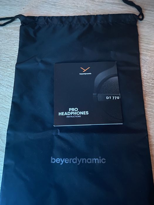 Beyerdynamic DT 990 PRO