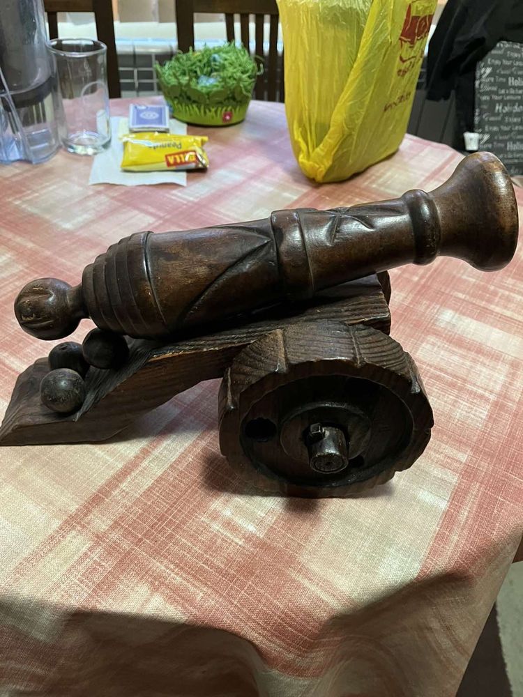 Дърворезба Черешово топче гр. Свищов • OLX.bg