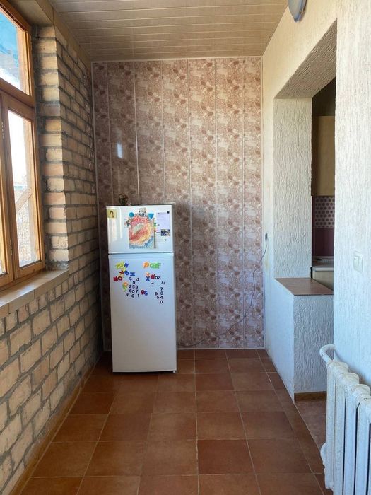 Продаются квартира в нижнем 49 кв метров в 4 этажном доме