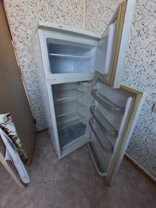 Продается холодильник за 36 тыс, без торга