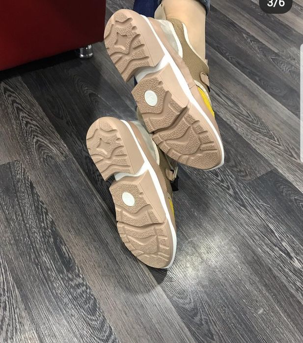 Кожаные кроссовки, Турция