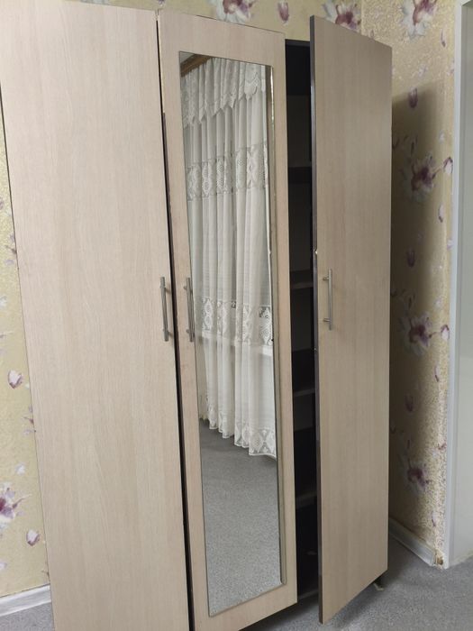 Продам мебель для спальни Б/У