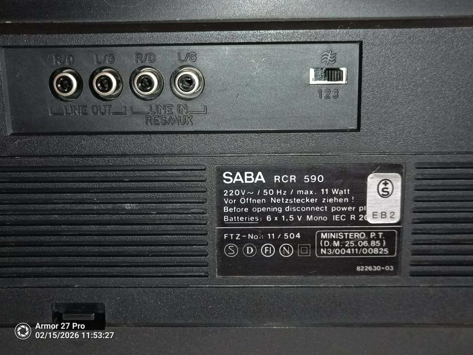 Продавам двукасетъчен SABA RCR590