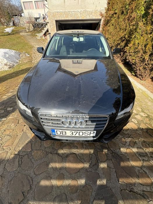 Vând Audi, stare bună