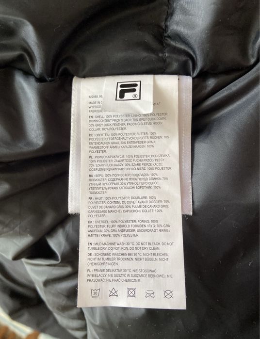 Продаю зимние куртки