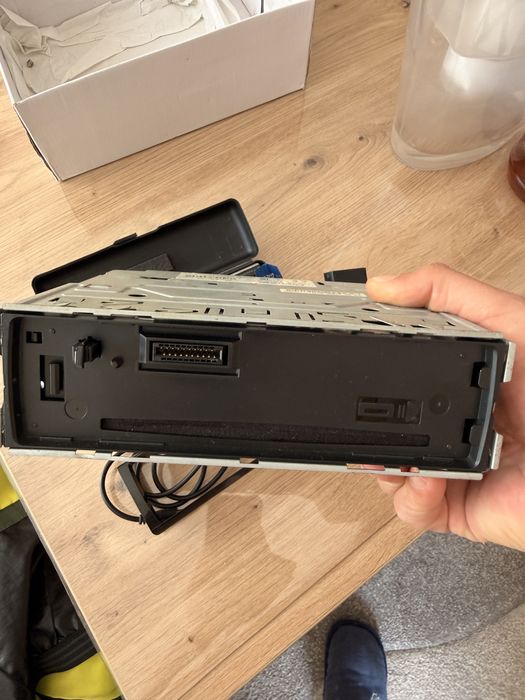 Pioneer CD за кола