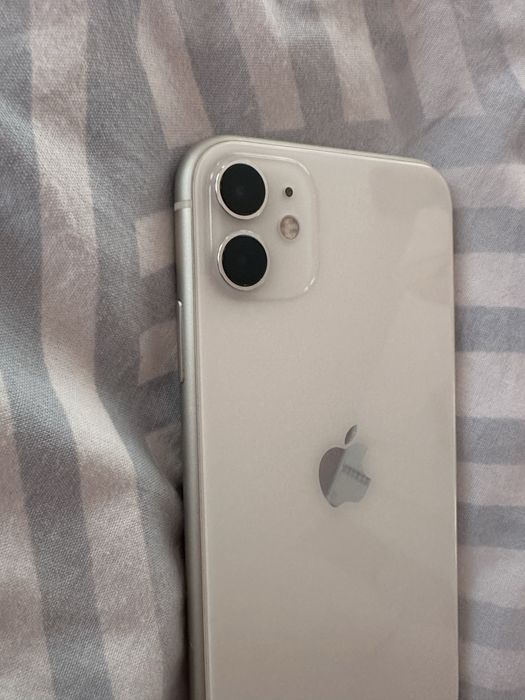 İphone 11 white 64GB