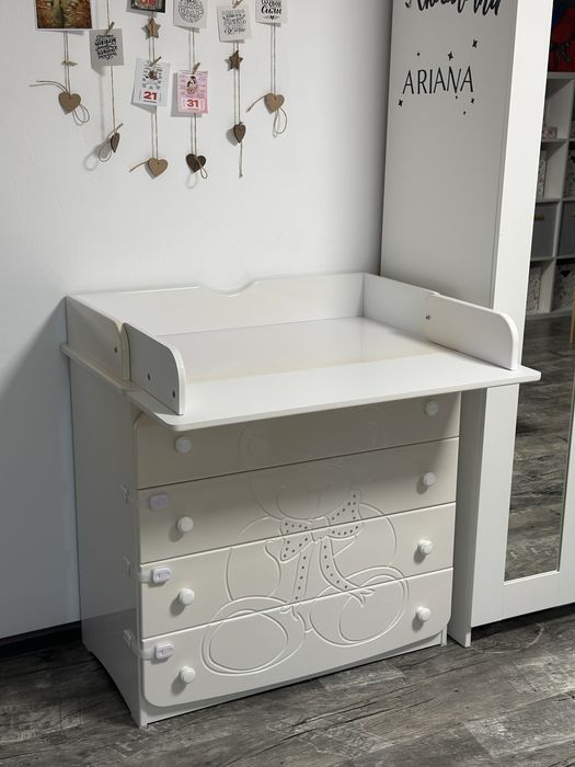 Пеленальный стол-комод