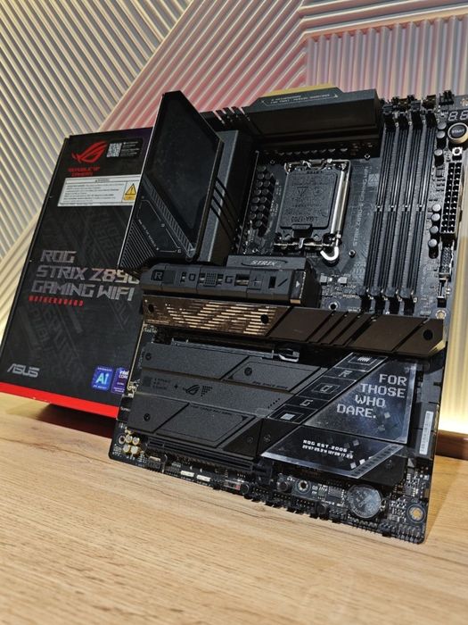 Плата Asus Z890 E gaming wifi