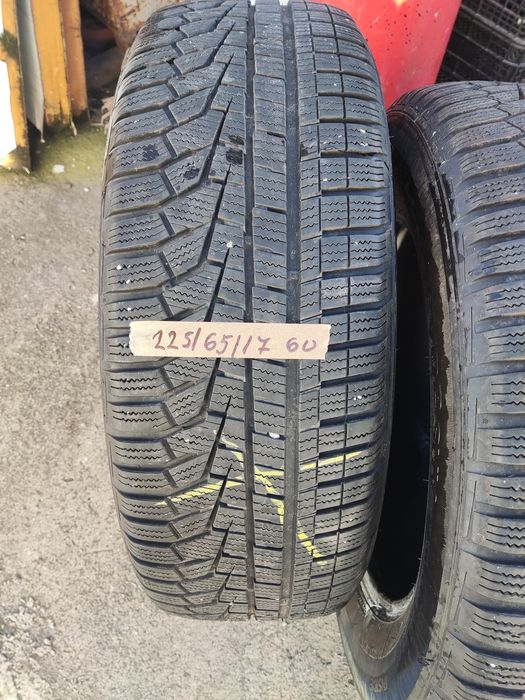 225/65/17 Hankook