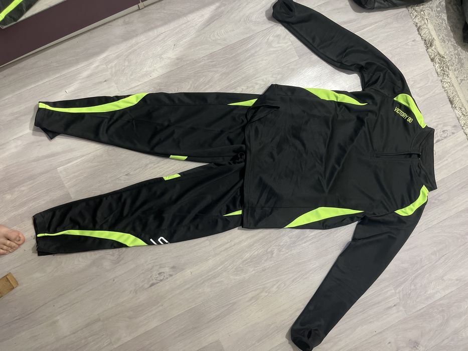 Термобелье для бега + спортивная шапка для бега