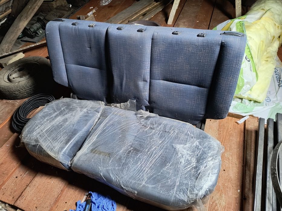 Mitsubishi Space Star bancheta spate