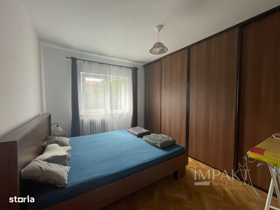 Apartament 3 camere decomandate ,  zona Titulescu!