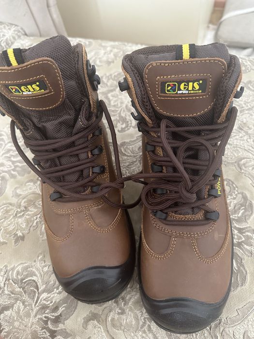 Рабочие ботинки размер 40-41