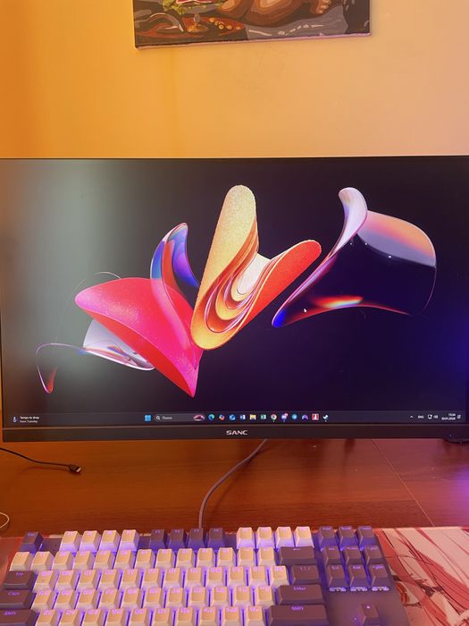 Продам монитор sanc