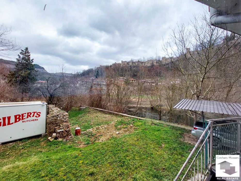 104768 Просторен апартамент с гледка към хълм Царевец, Велико Търново