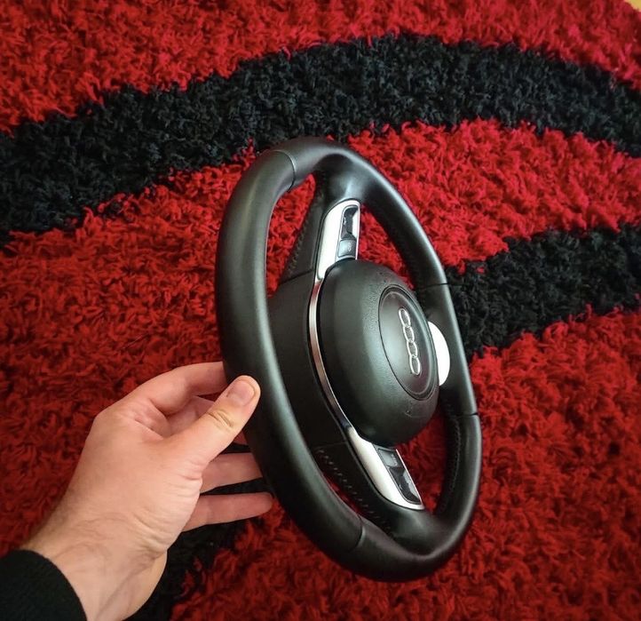 Volan Teșit Audi A3 multifuncțional complet cu Airbag  Stare impecabilă, Piele Originală  Preț 1000 lei fix complet cu Airbag + Cablaj Gata de montare