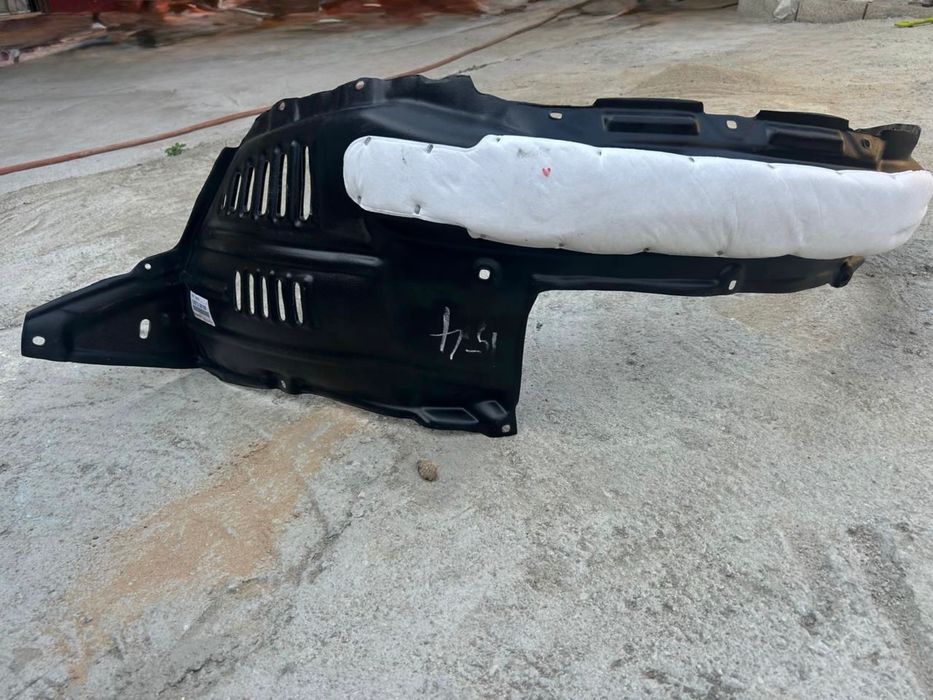 Подкрылок toyota 4 runner