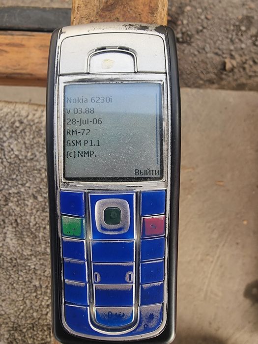 Nokia 6230 i продается в хорошим состояни