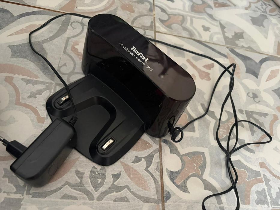 Робот пылесос сатылады.