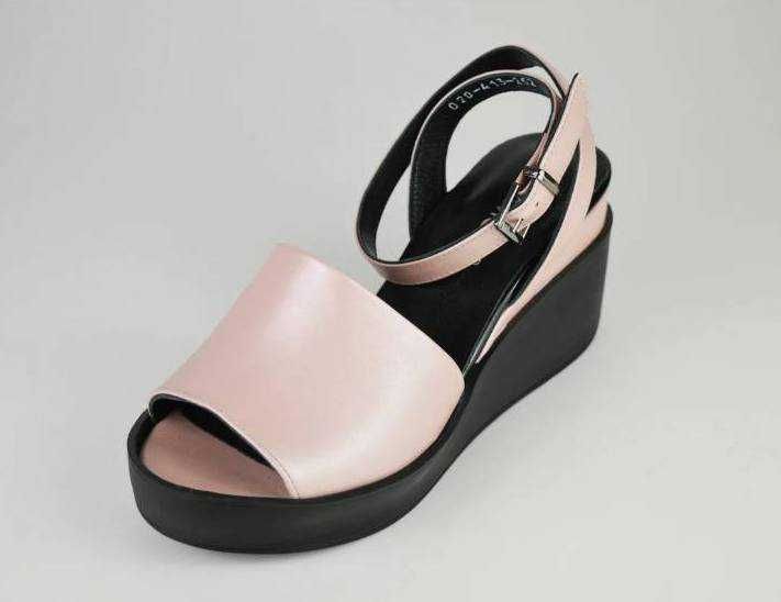 Турецкие кожаные босоножки на платформе