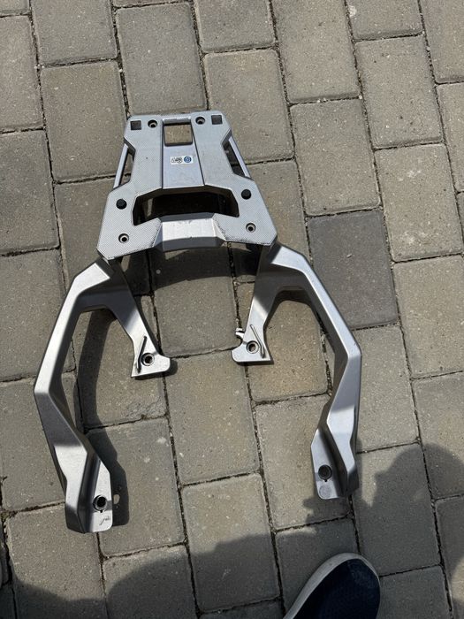 Vand/schimb top case si suport scuter oem Honda x adv 750 2020