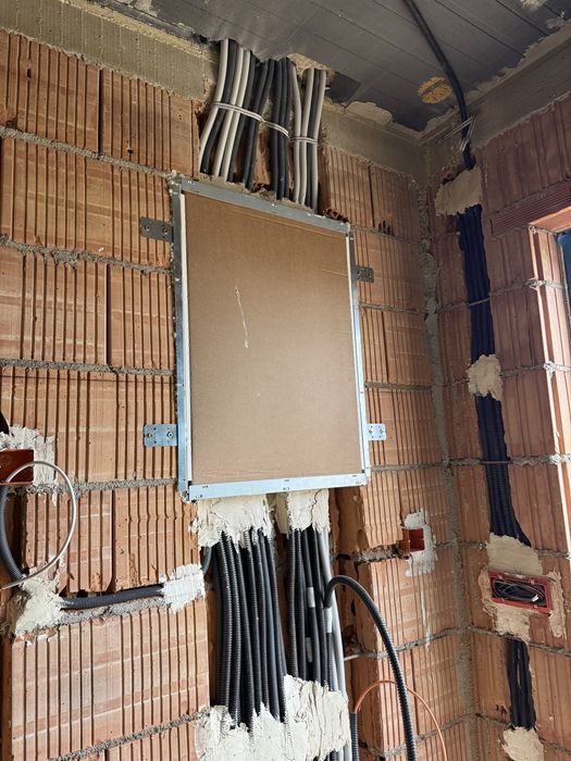 Instalatii electrice, prize de pamant, statii incarcare auto