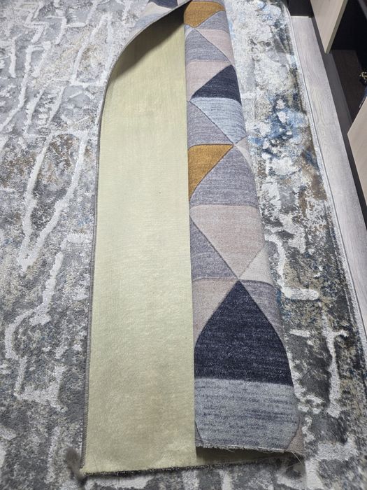 Продам ковролин Срочно