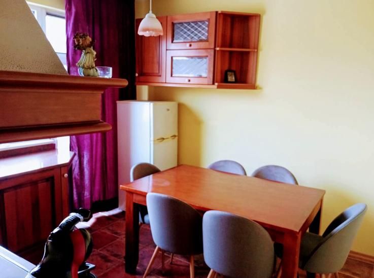 Дава се под наем Многостаен апартамент в Пловдив, Въстанически - 130 кв.м за 960 € - Снимка #1