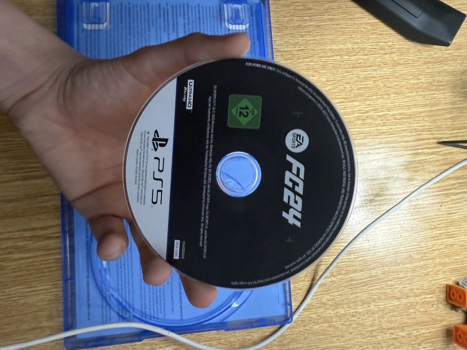 Vand joc FC 24 pentru PS5