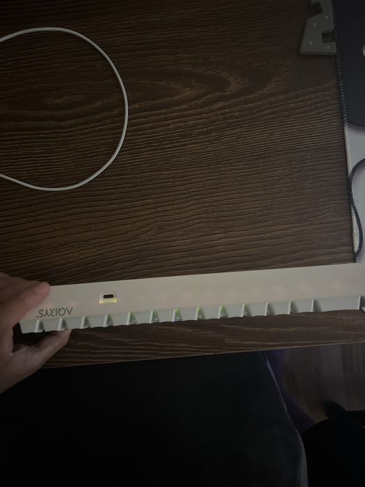 Tastatura gaming Aqirys Mira