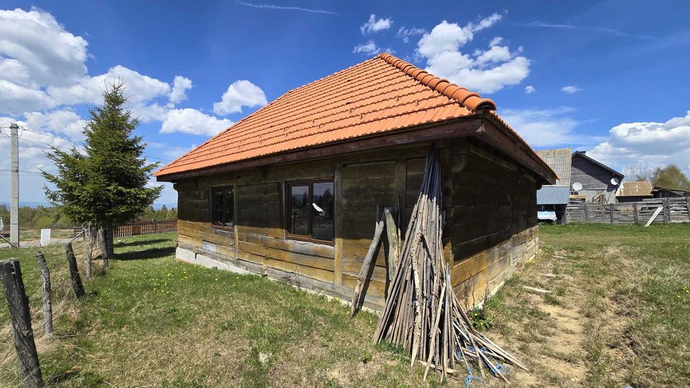Casă relocabilă lemn stejar - la cerere se poate adăuga și un cost suplimentar de demontare, transport și remontare