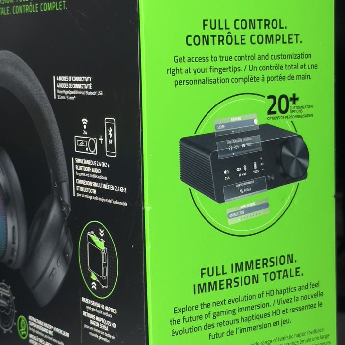 Razer Kraken V4 Pro wireless dock