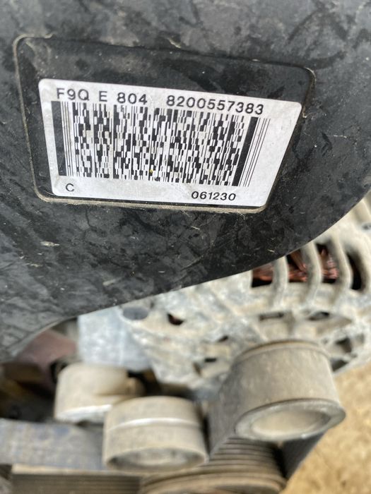 Двигатель  RENAULT F9Q