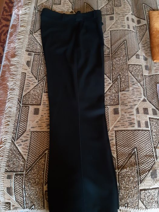 Женская одежда (брюки)