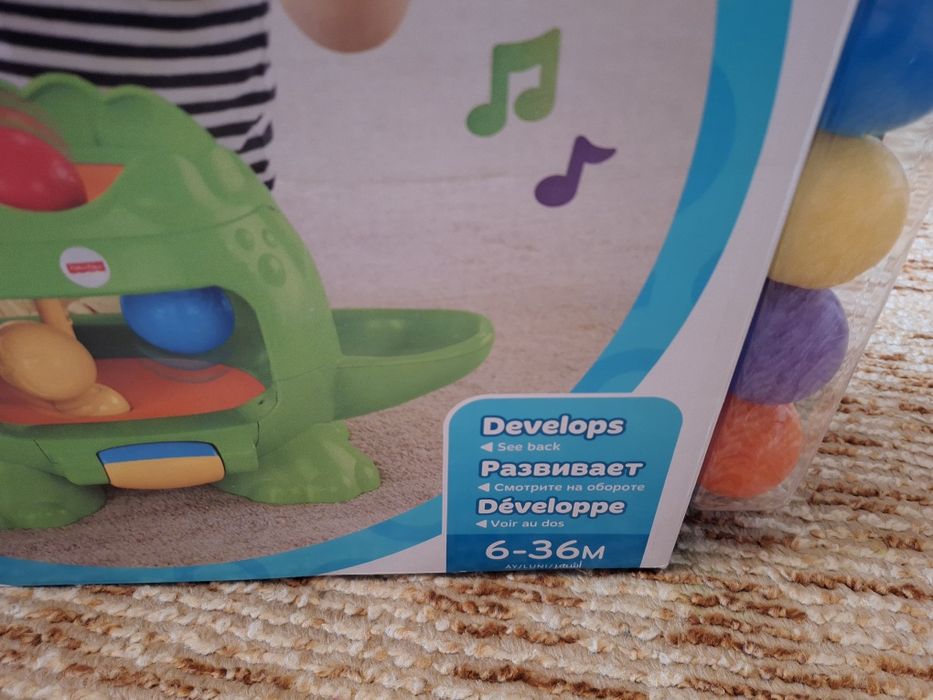 Музикален динозавър от Fisher Price