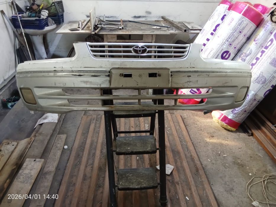 Продам бампер Камри 25