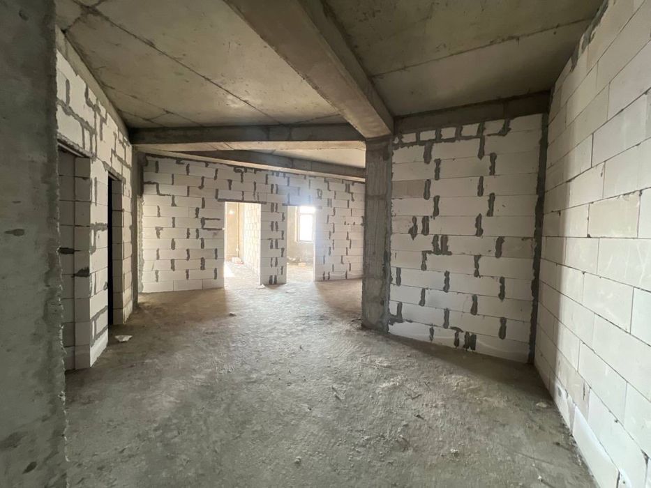 Срочно квартира в новос дилом комплексе Euro House