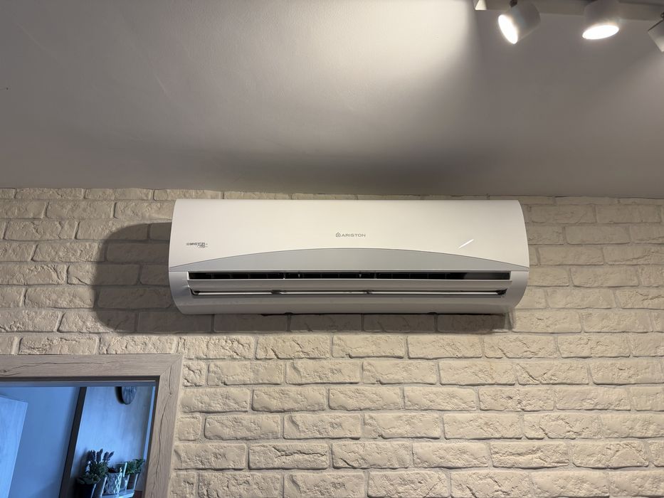 Montaj aer conditionat (firma autorizata)