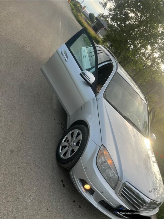 Mercedes-Benz C200 CDI (2010) – Euro 5 – Stare Excelentă