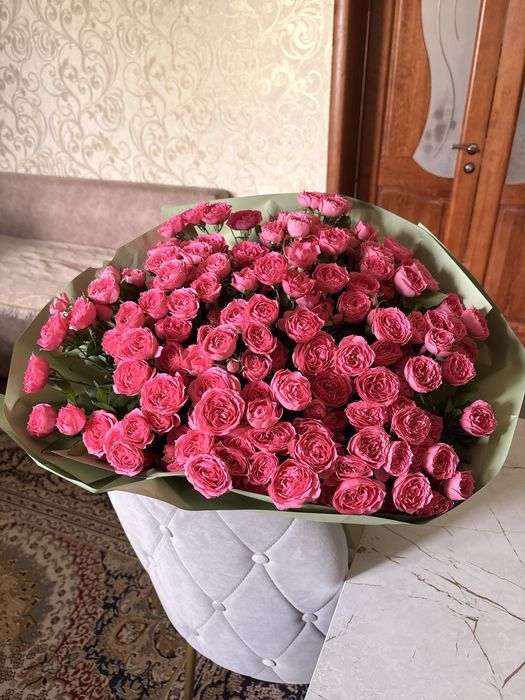 Цветы , свежие, спрей розы