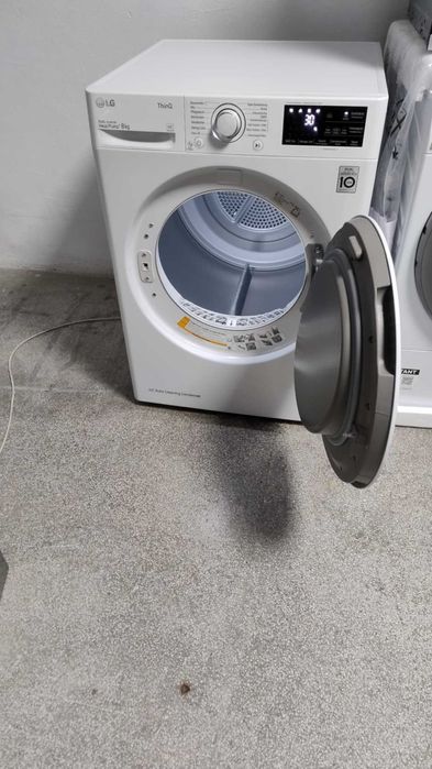 A+++ Сушилня с термопомпа LG-ЛГ 8 кг Auto Cleaning Condenser RT8DIHP