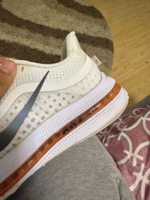 Nike pegasus premium