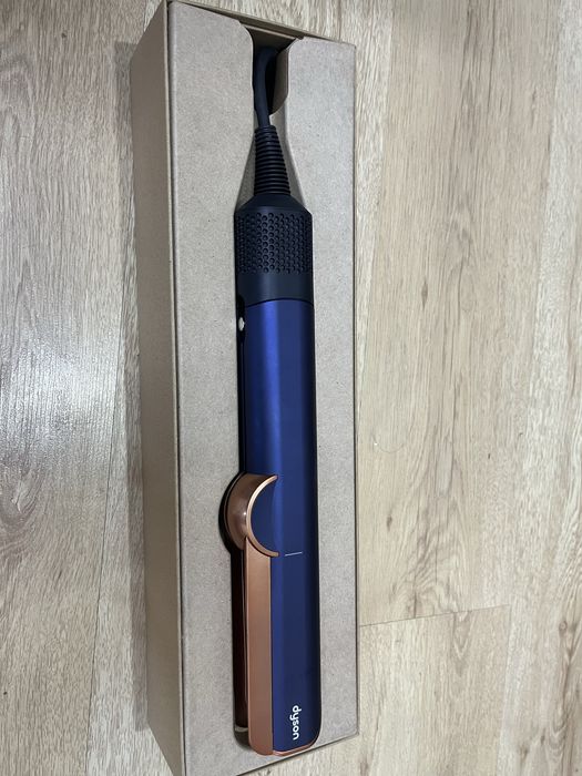 Срочно продам оригинал dyson