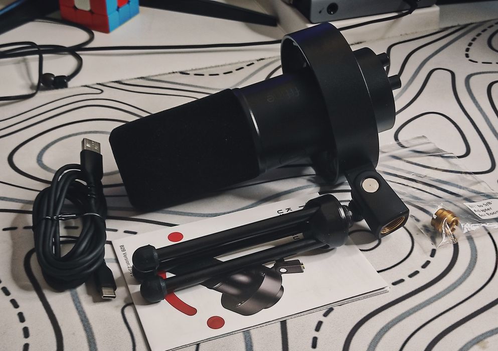 Продам микрофон Fifine K688