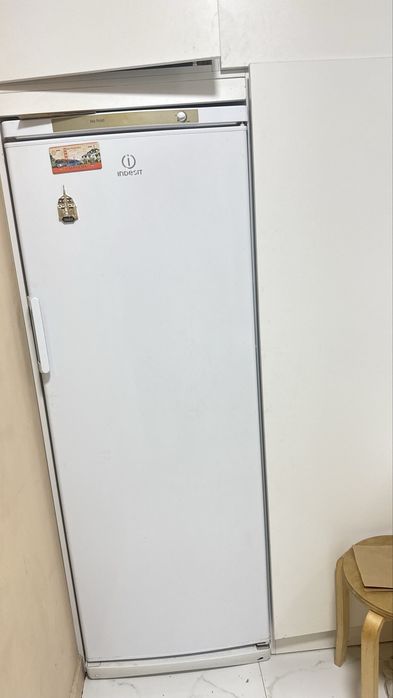 Indesit морозильник за 10.000