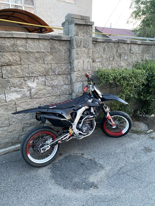 Zuumav cx300r supermoto